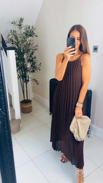 New Vienna pleated spagetti strap midaxi dress