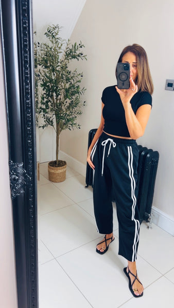 New Lois barrel leg side stripe joggers