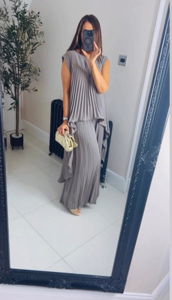 New Carmen pleat trouser co-ord